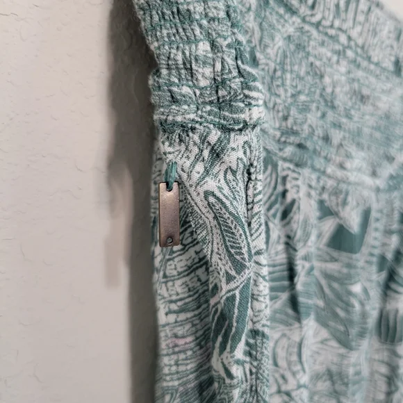 Women’s New O'Neill Green Leaf Print Johnny Beach Pants Size XXL - Picture 9 of 9